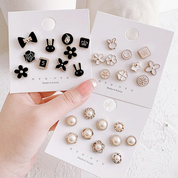 Women Elegant Brooch