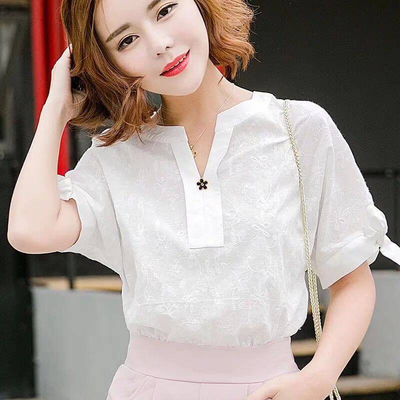 Women Elegant Brooch