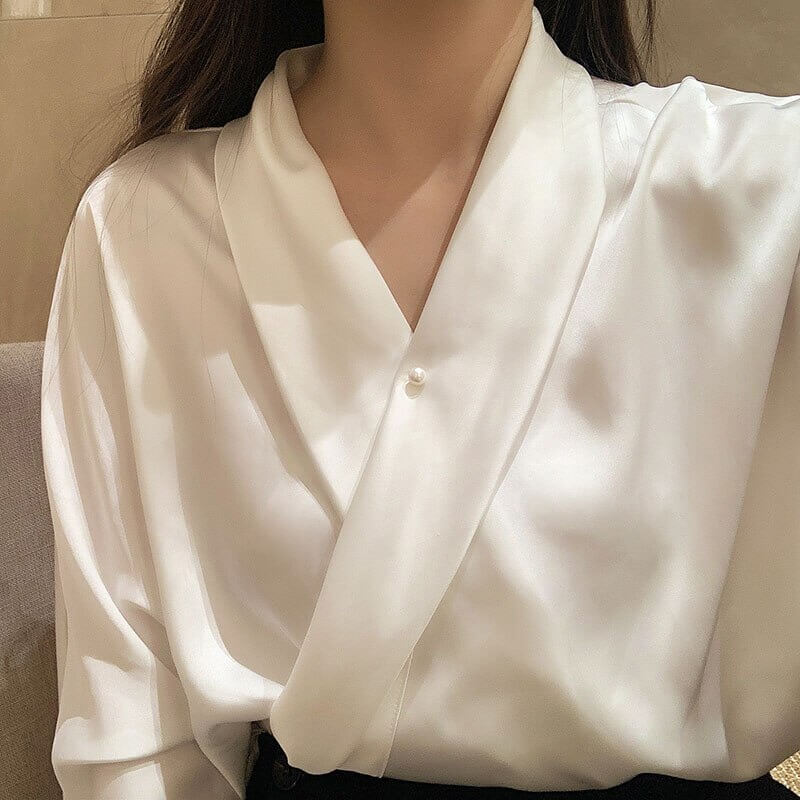 Women Elegant Brooch