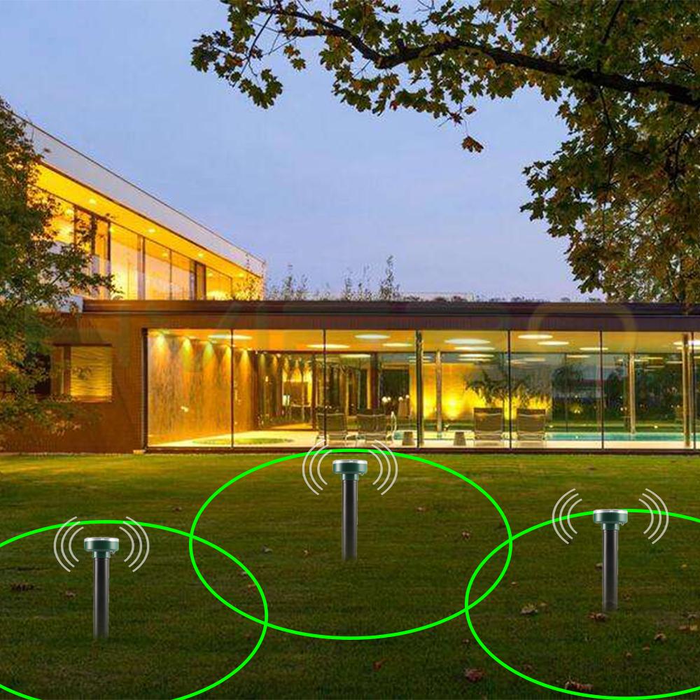Solar powered mole repellent