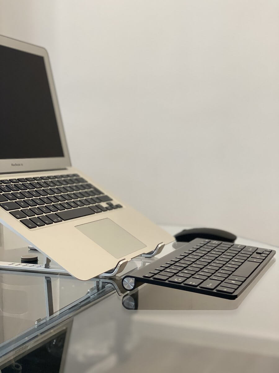 Justerbart laptopstativ